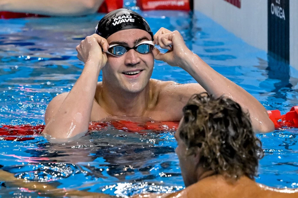 Климент Колесников на соревнованиях по плаванию