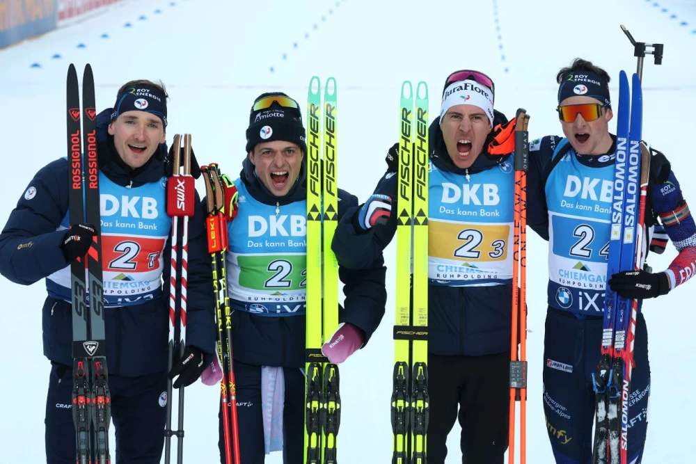 Эрик Перро выиграл эстафету для Франции